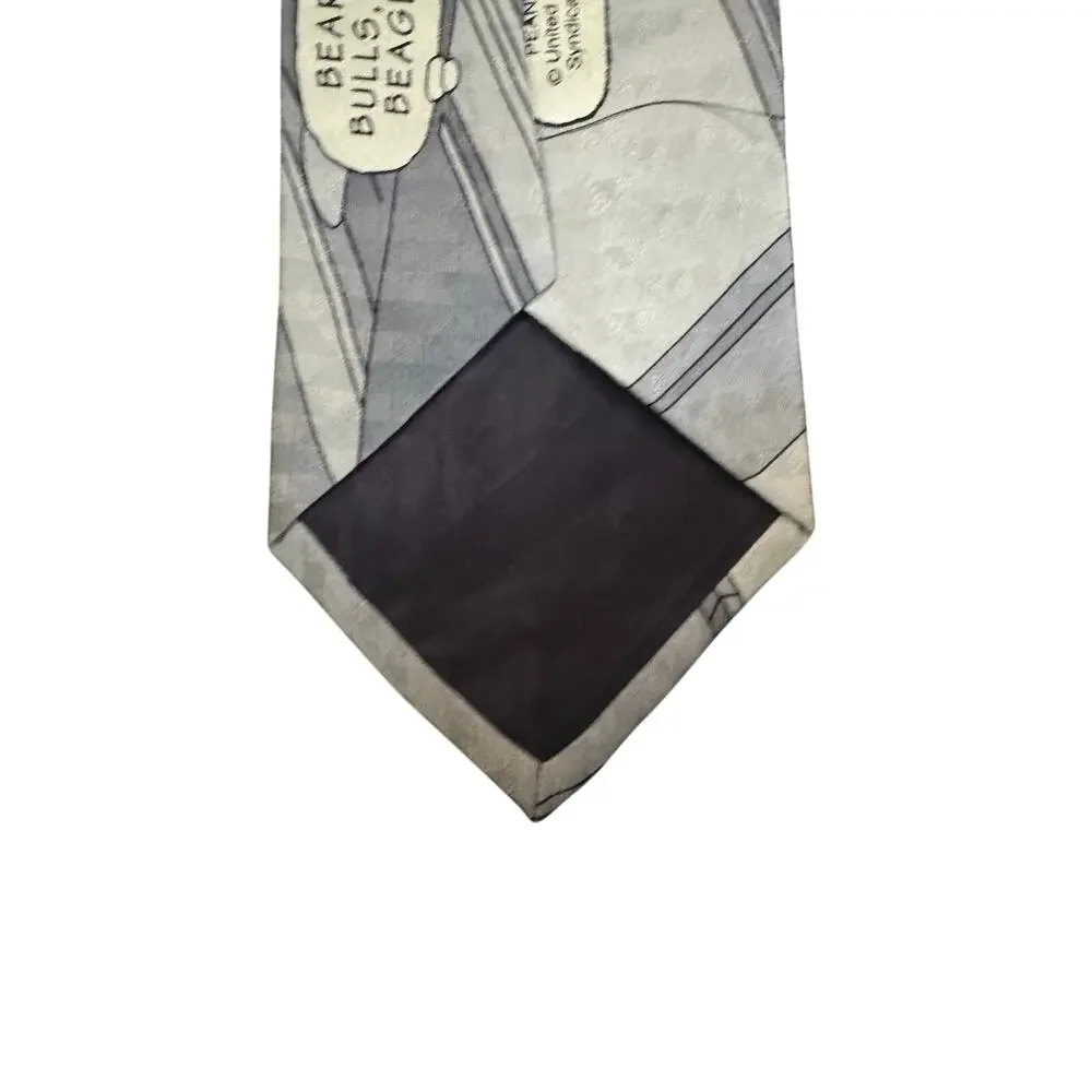 Peanuts Bears Bulls and Beagle Stock Market Snoopy Cartoon Necktie